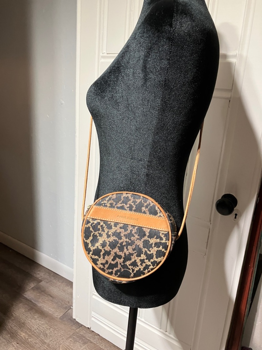 Vintage Anne Klein II Round Vegan Leather Crossbody Leopard